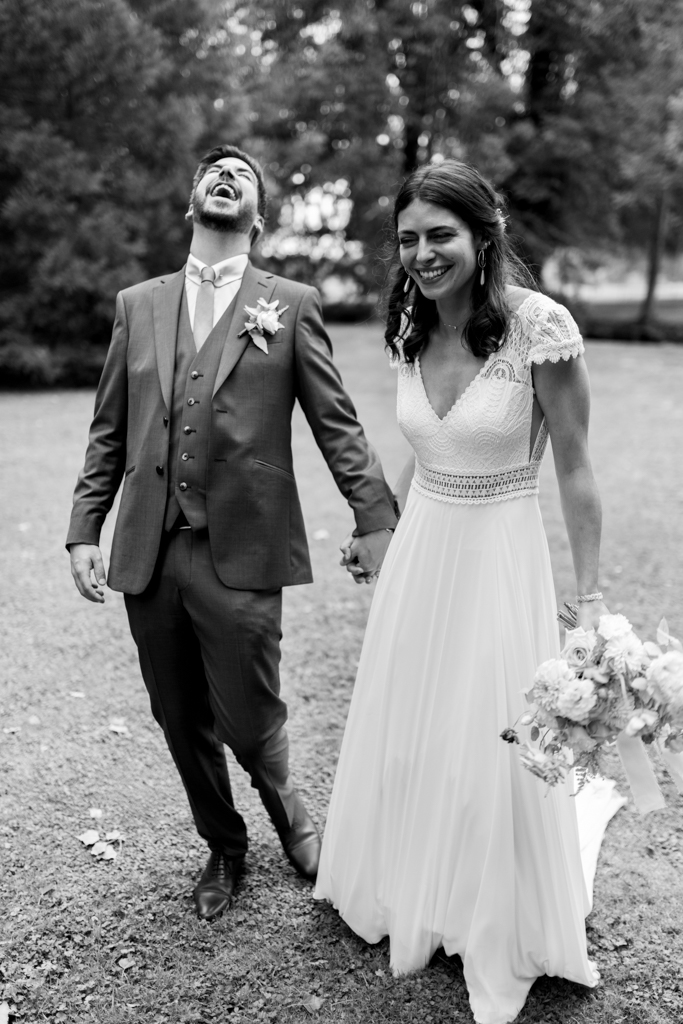 Mariages - portfolio - Patrick PIERRE Photographe - Patrick PIERRE Photographe Photographie du mariage d'Elodie et Lucas au Moulin XII en Eure et Loir. Un fou rire les unis. Photographe Patrick PIERRE